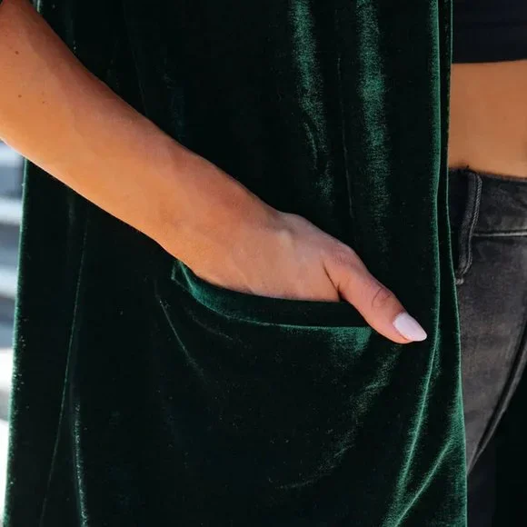 Green Casual Pocketed Velvet Blazer - Picture 6 of 7